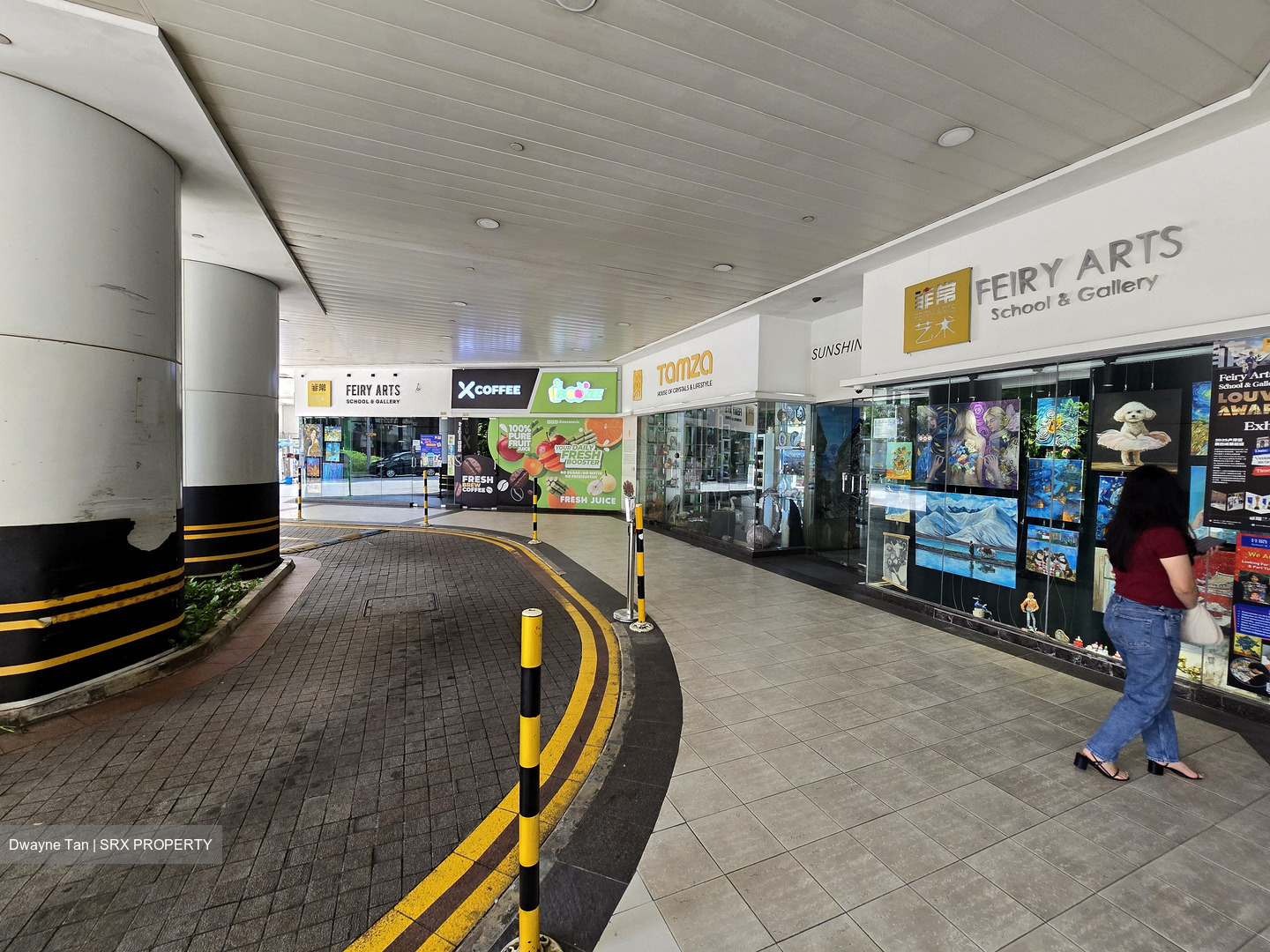 Sunshine Plaza (D7), Retail #597073061